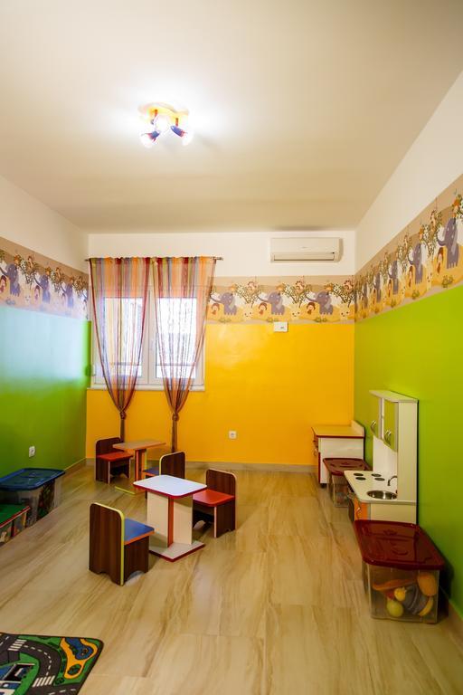 Nemira Sunny Apartments Omiš Exterior foto